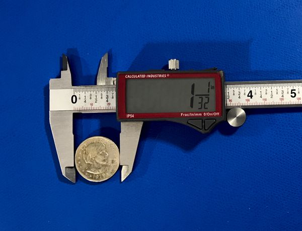 calculated_industries_digital_caliper_fraction