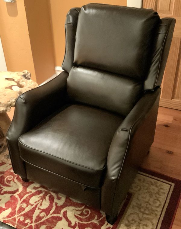 ravenna_faux_leather_recliner_final_chair
