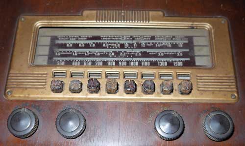 Radio faceplate