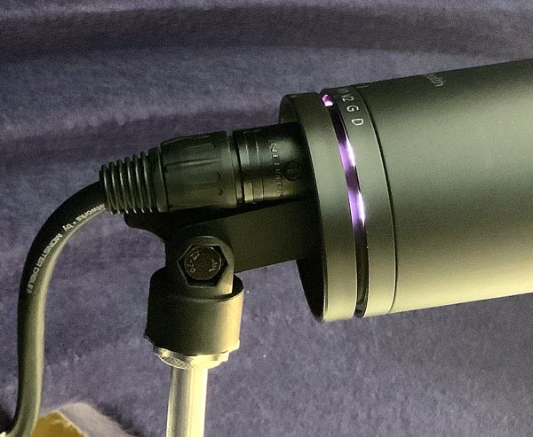 aston_microphones_stealth_dynamic_mic_mounted_led
