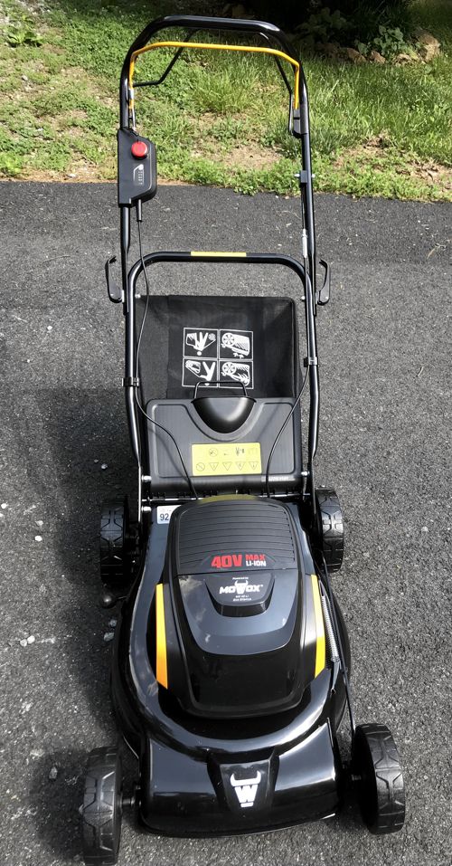 mowox_full_mower_front_view